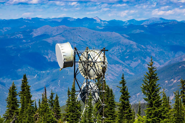 光纖無線電發(fā)射塔